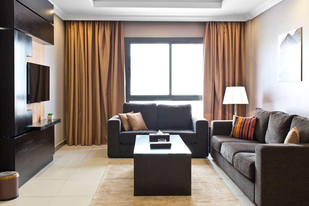 Shada Suites Al Zahra جدة الغرفة الصورة